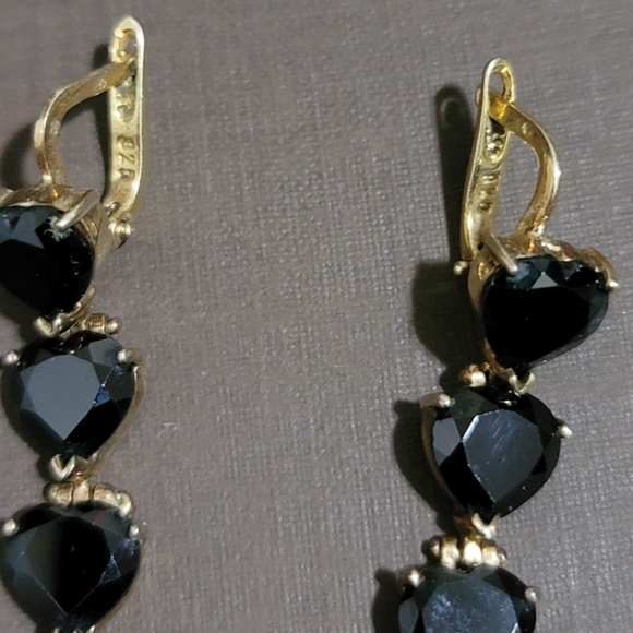 925 Silver Earings with dark red gemstone - Picture 3 of 6